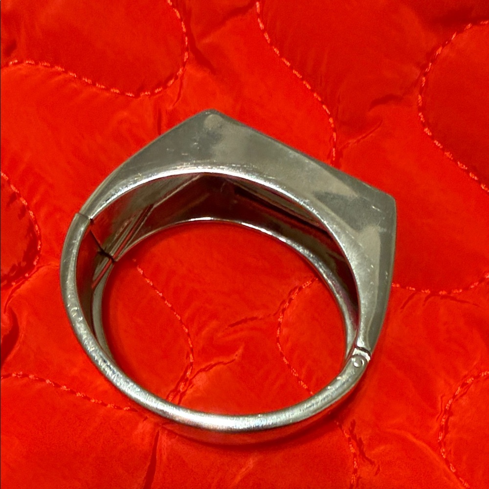 Sleek Silver Rectangular Cuff Bracelet - image 4